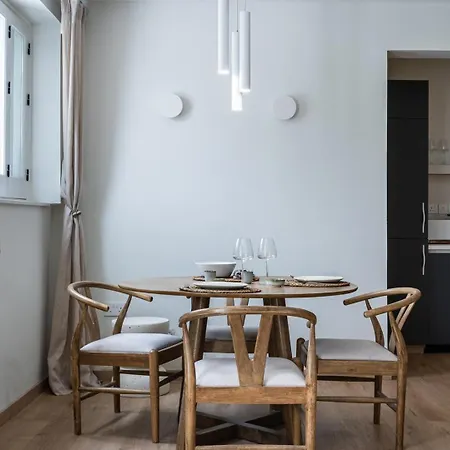 Luxury Heritage 1bdr W/ Parking Old * Nicosia